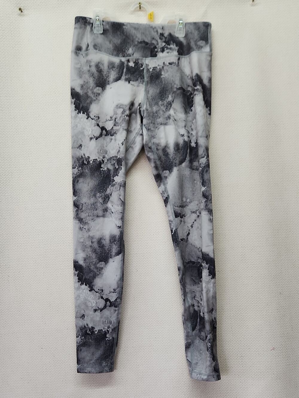 Energy Zone Gray Marble Print Leggings
